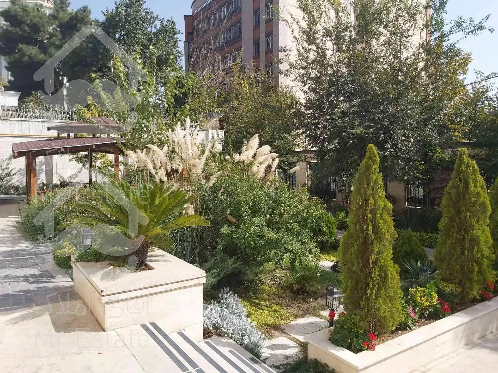 260 متر فول مشاعات اقدسیه طبقات بالا ویو بینظیر