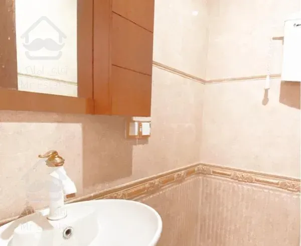 ۱۴۰ متر باغ فردوس ۳ اتاق کلید نخورده