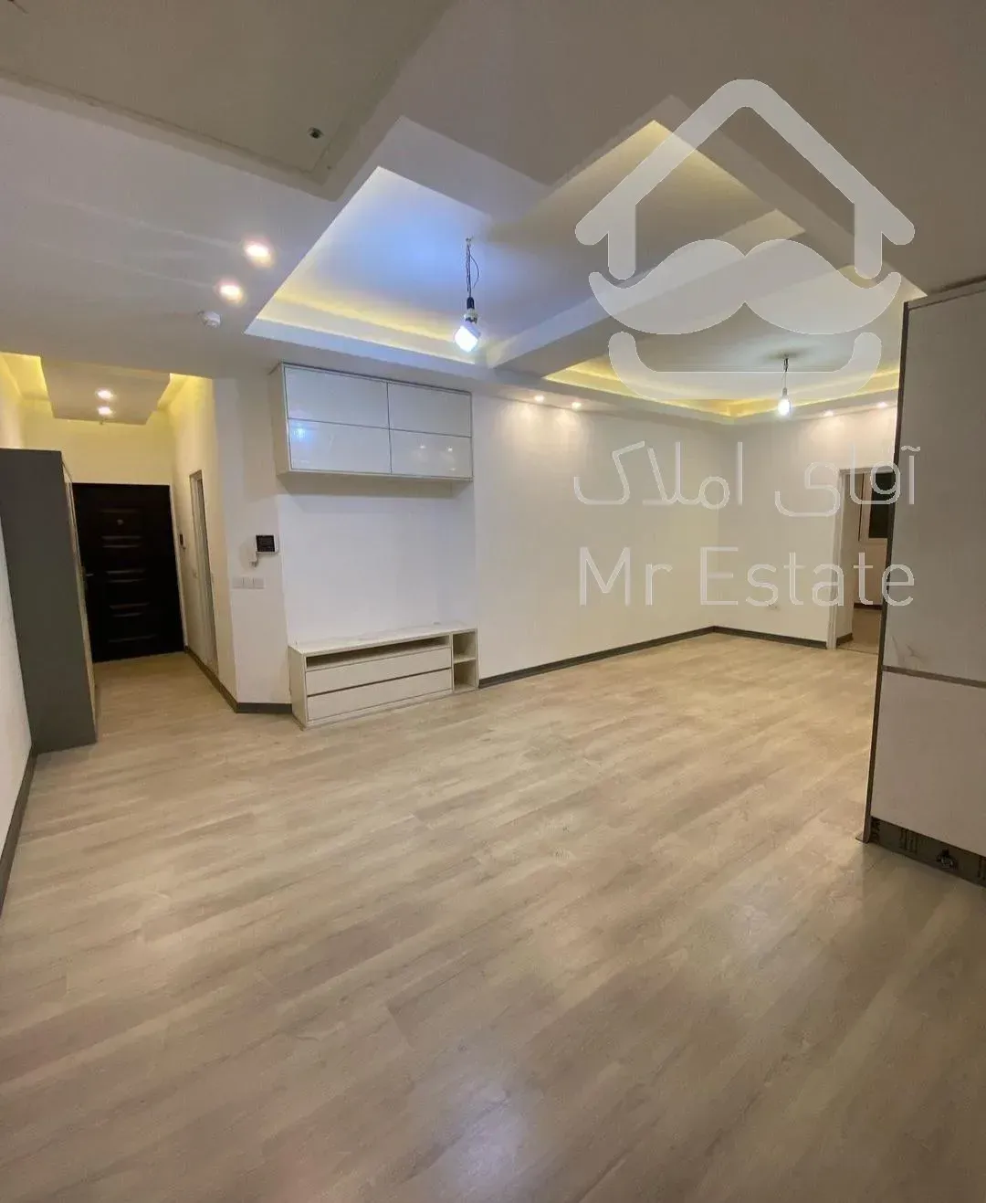 ۱۲۰ متر پیش فروش ۳خواب دریاچه