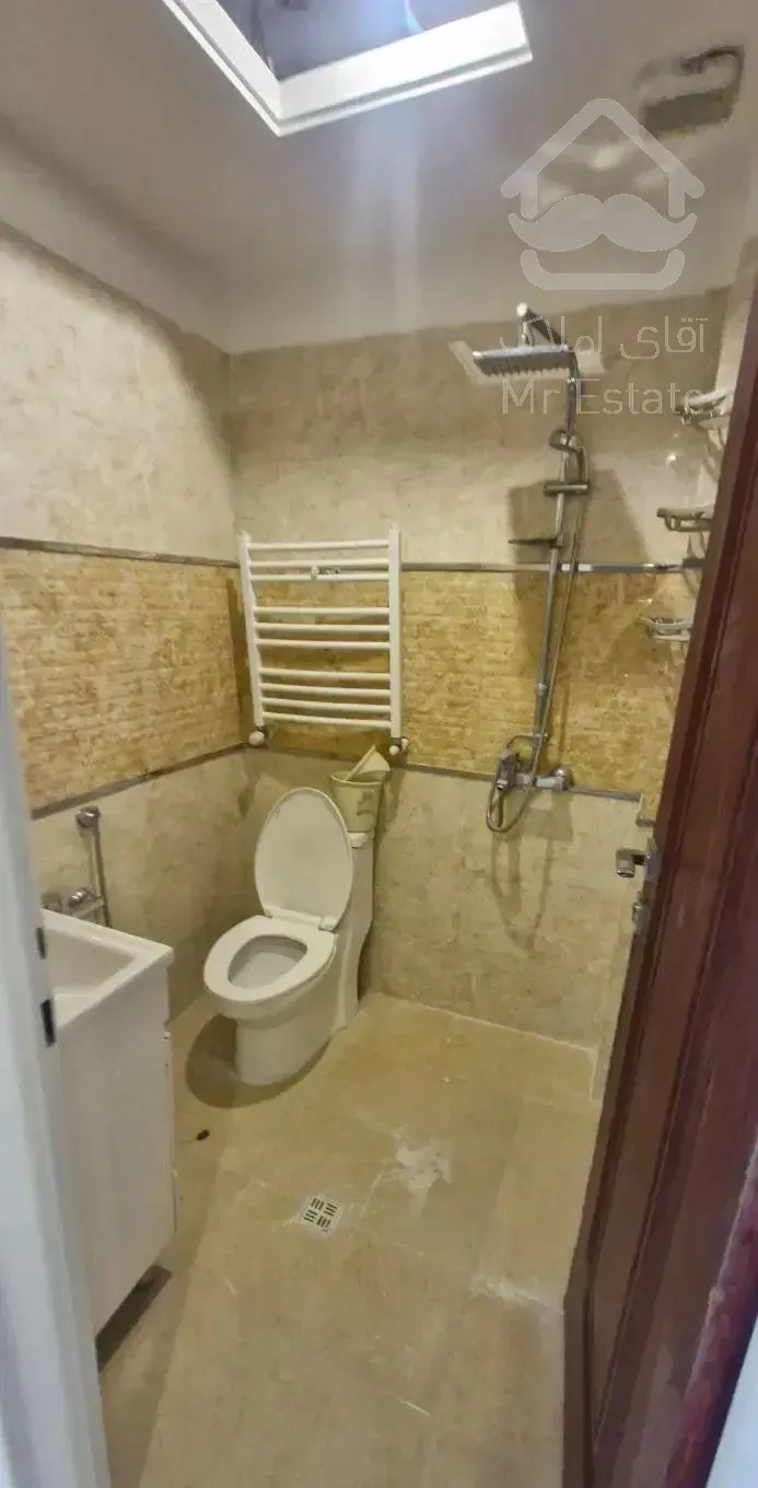 اجاره آپارتمان ۱۱۰ متری فول دو پارکینگ مزاحم خودش