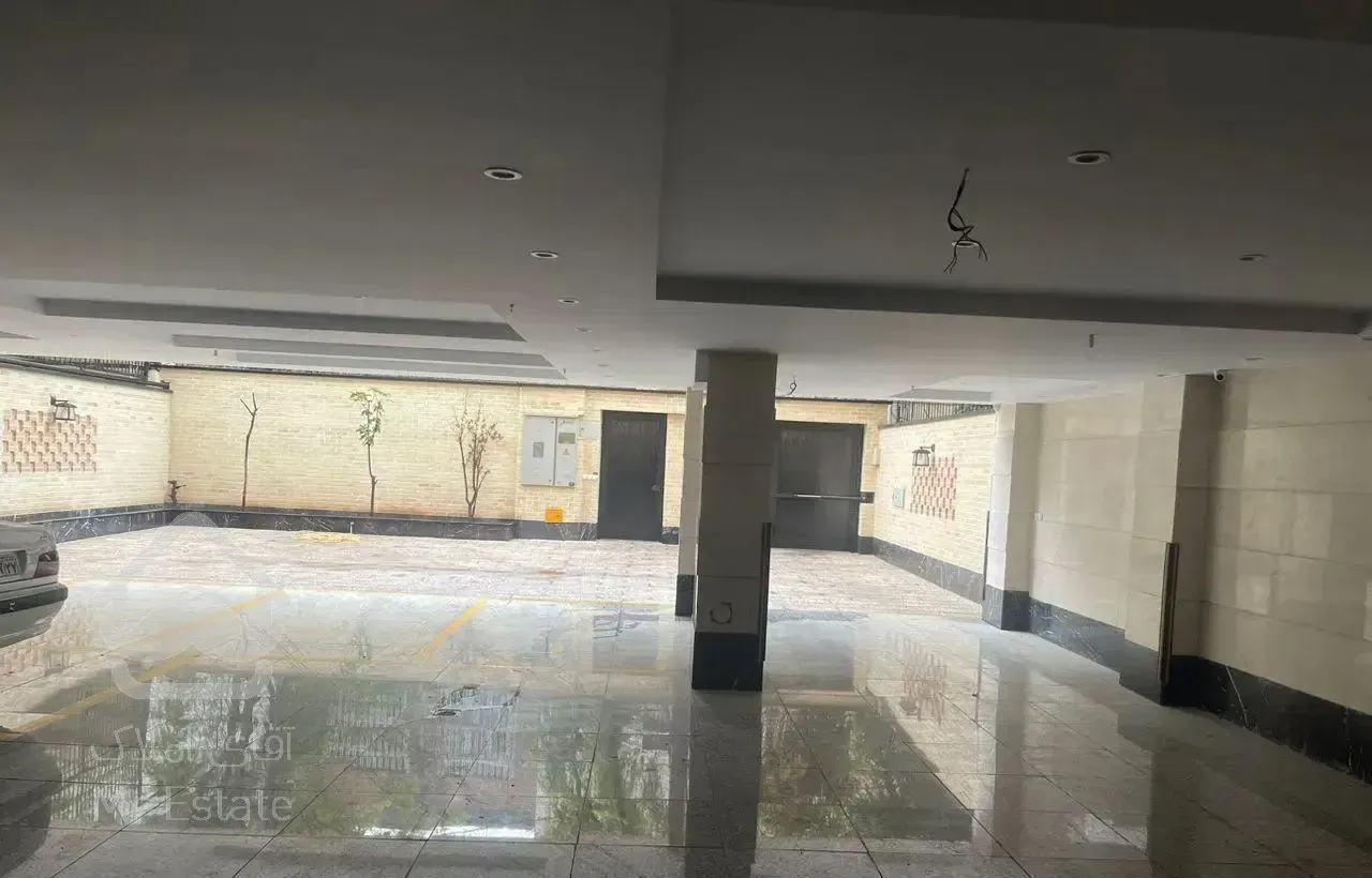 رهن آپارتمان ۹۰ متری ۲ خوابه در دروازه شمیران