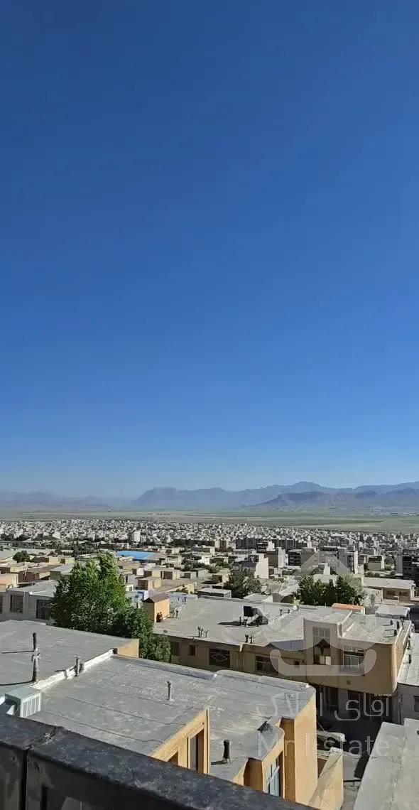 آپارتمان خوش نقشه /تک واحدی ۳خواب