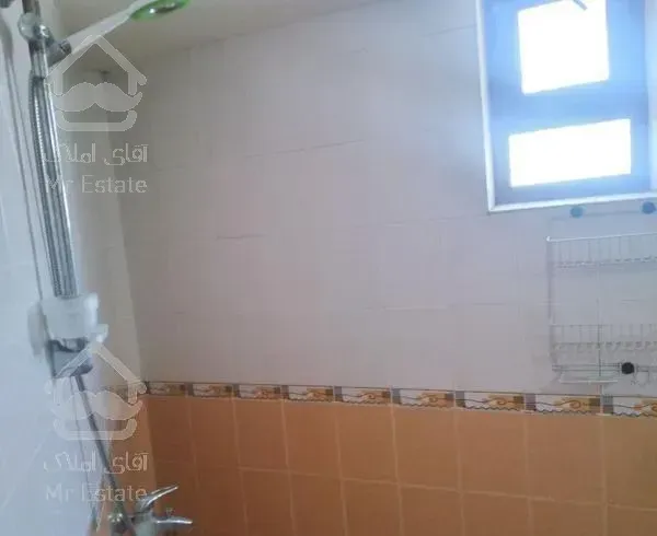 آپارتمان ۸۵ متری 1خوابه تمیز