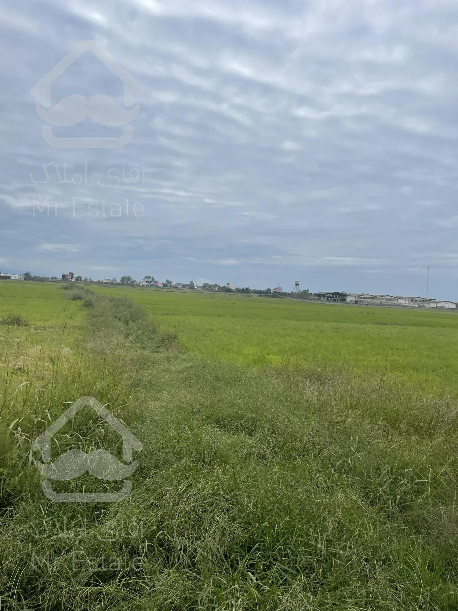 فروش زمین ۲۰۰۰۰ متری در تشبندان با سند