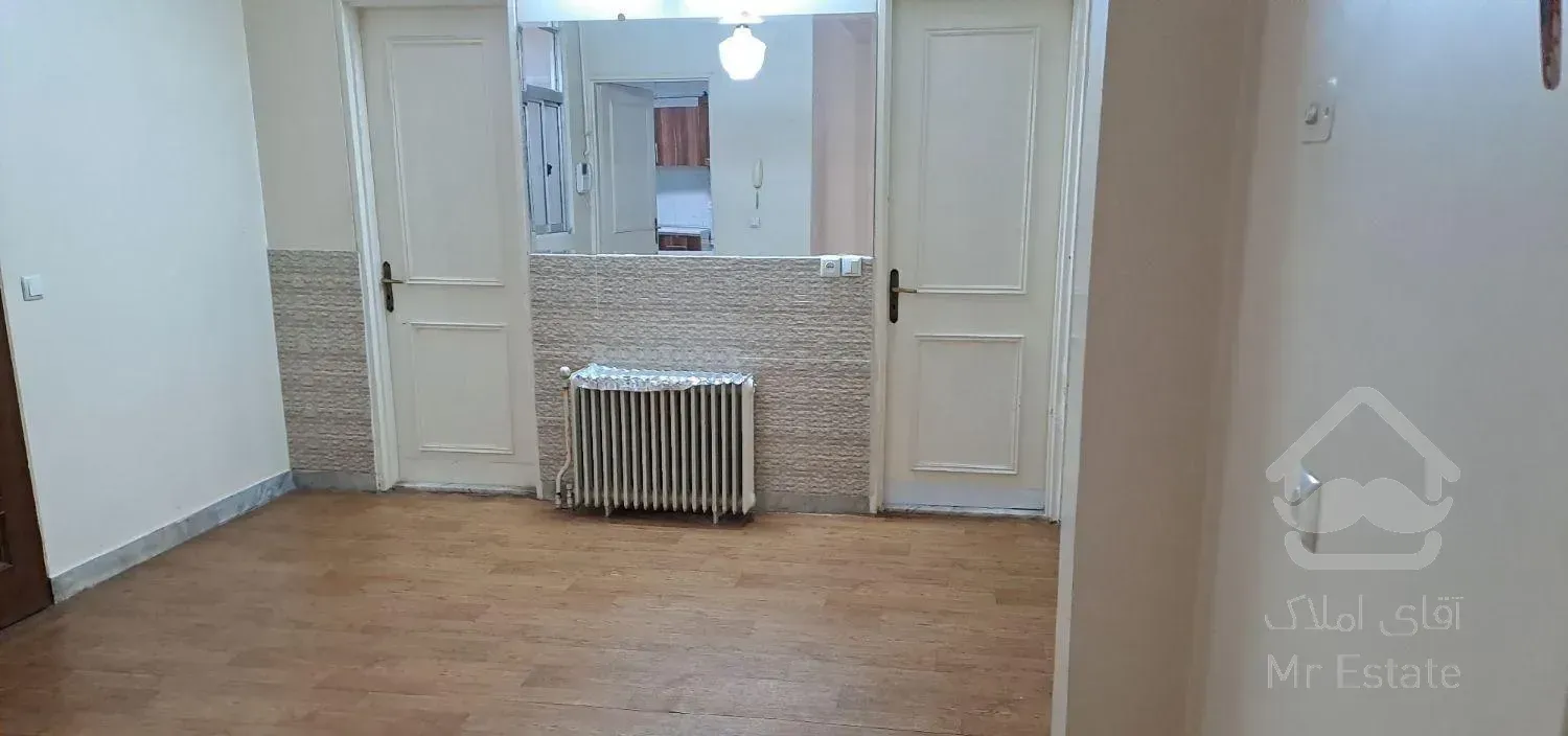 آپارتمان ۹۱ متری، دوخوابه، میدان ولیعصر