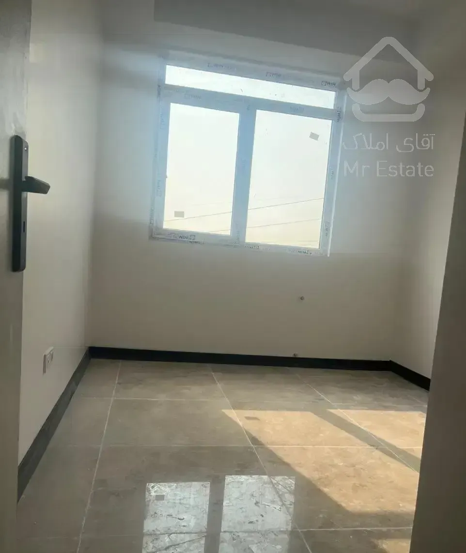 ۶۰متر/دو خوابه/طبقه سوم/با پارکینگ و انباری