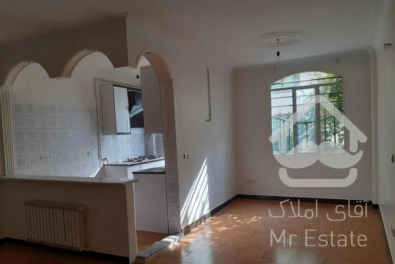 ۵۶ متر سالن پرده خور فلکه دوم زرین