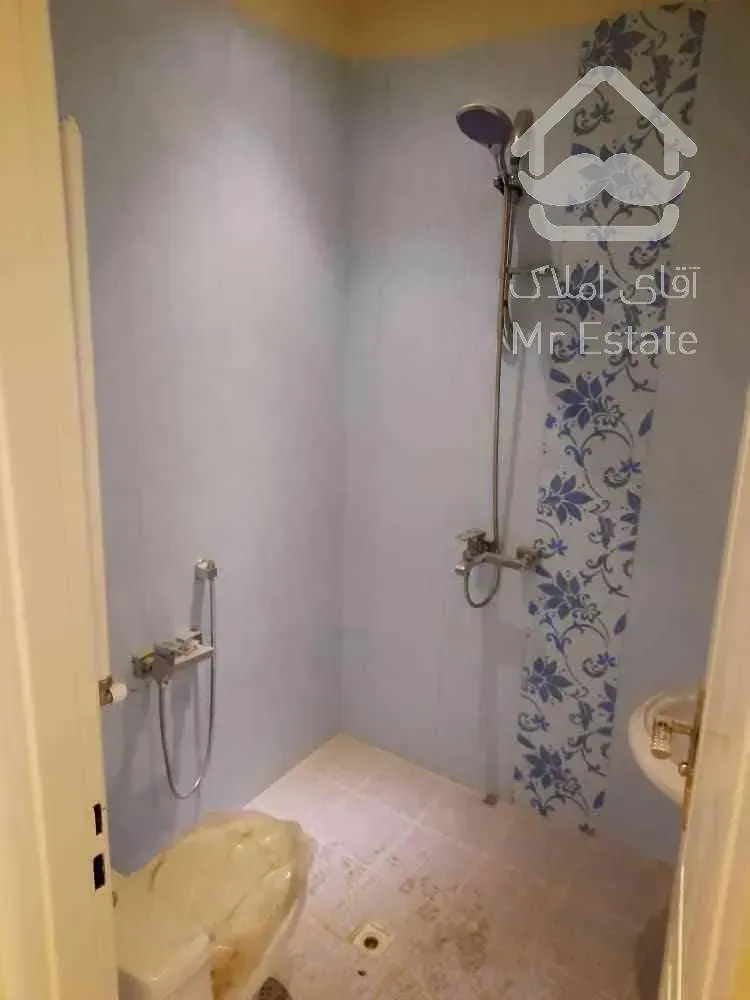 * 100 متر* دو خواب *در بلوار اباذر *