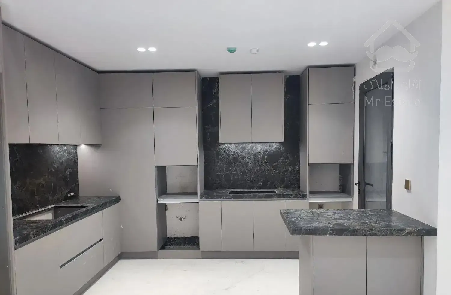 ۱۰۰ متر ۲ خواب کلید نخورده مدرن