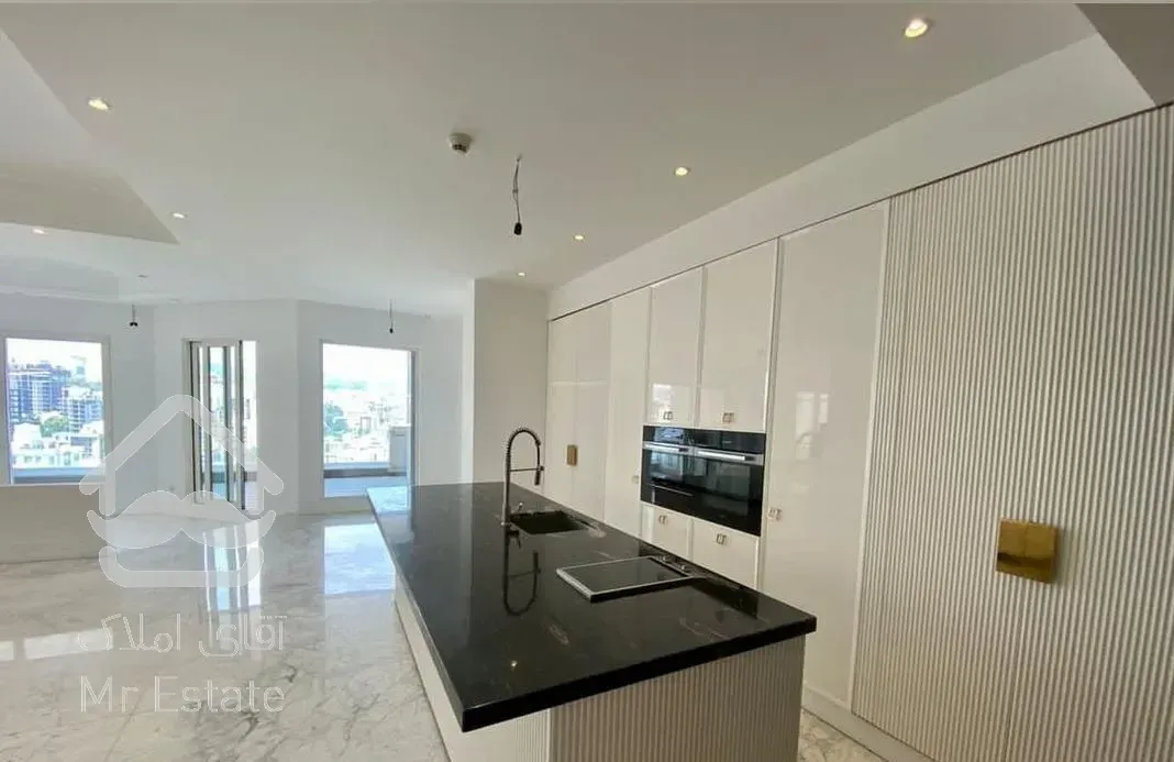 آپارتمان۲۳۰متری مدرن کلیدنخورده تکواحدی/فول مشاعات