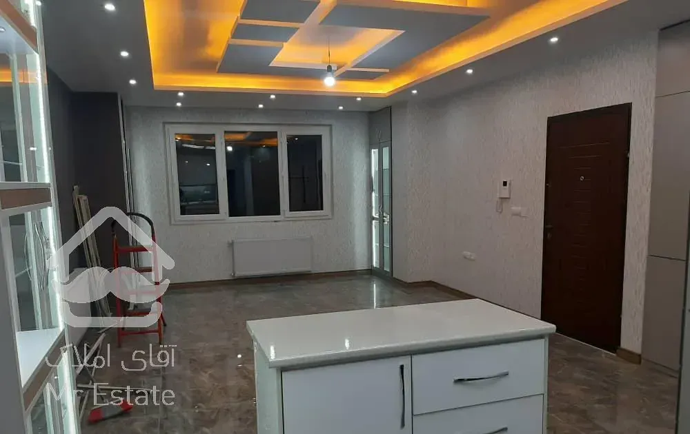 آپارتمان 85 متری درختی