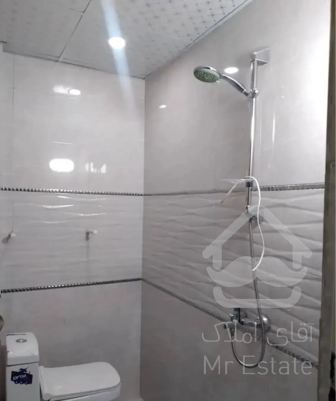 آپارتمان نوساز 115 متری نعمت آباد