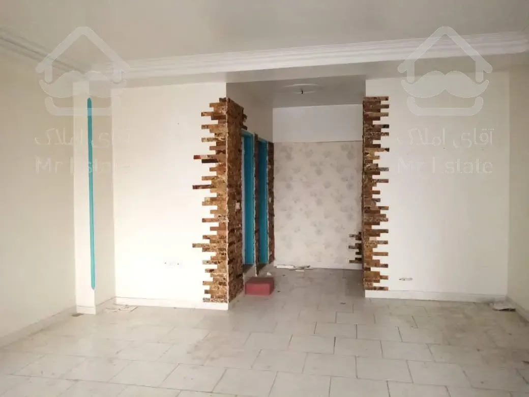 آپارتمان۶۰ متری/تک خواب/طبقه دوم/نورگیر/دسترسی عالی/سی متری جی،سبحانی