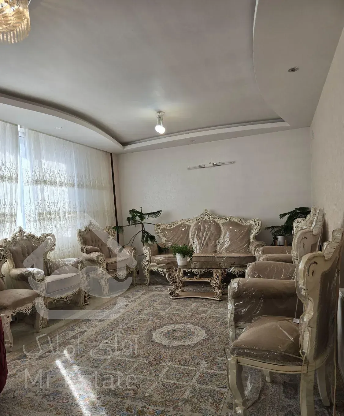 ۱۴۶متر سرچشمها /تک واحدی طبقه ۳