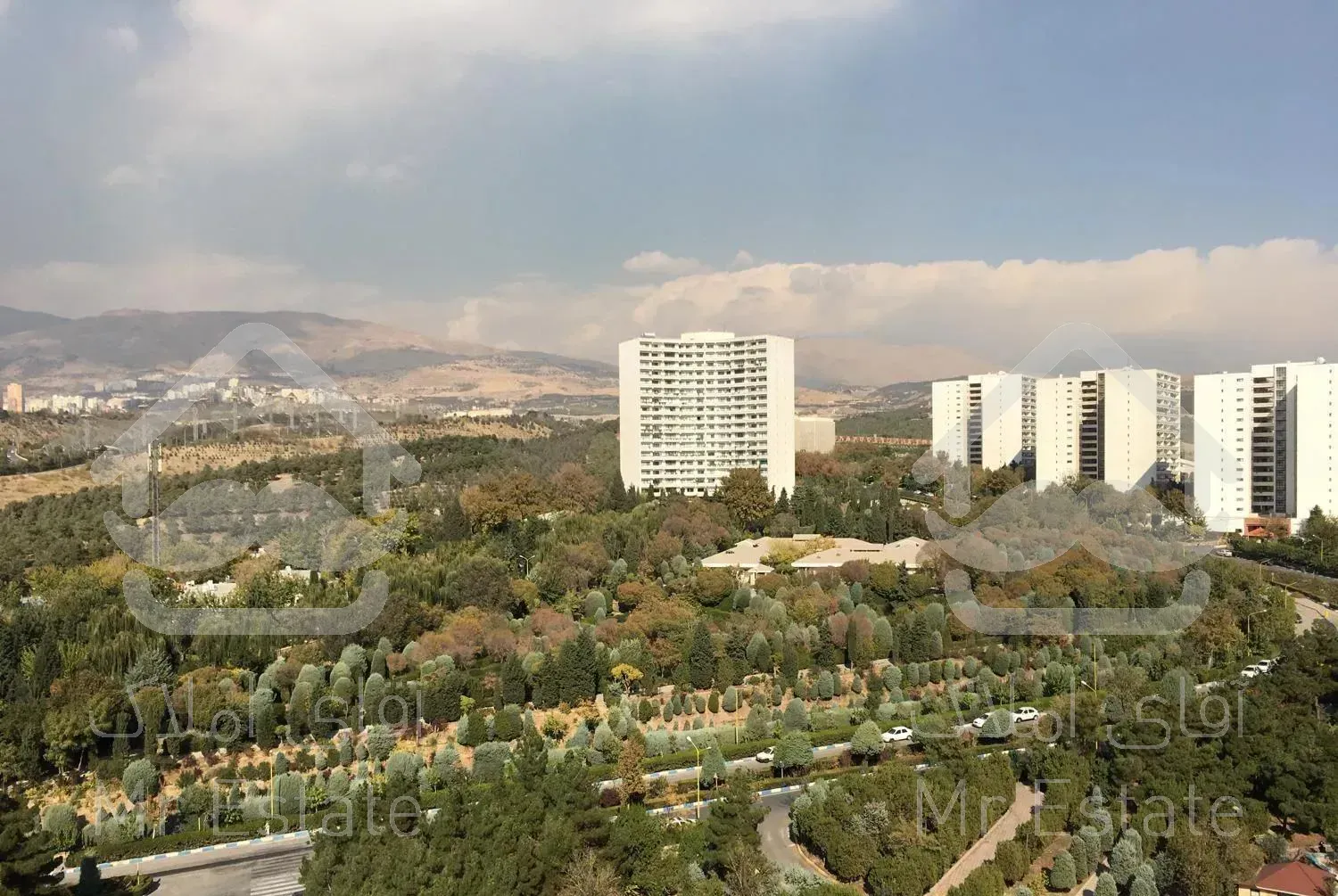 فروش دو خواب روبه جنگل