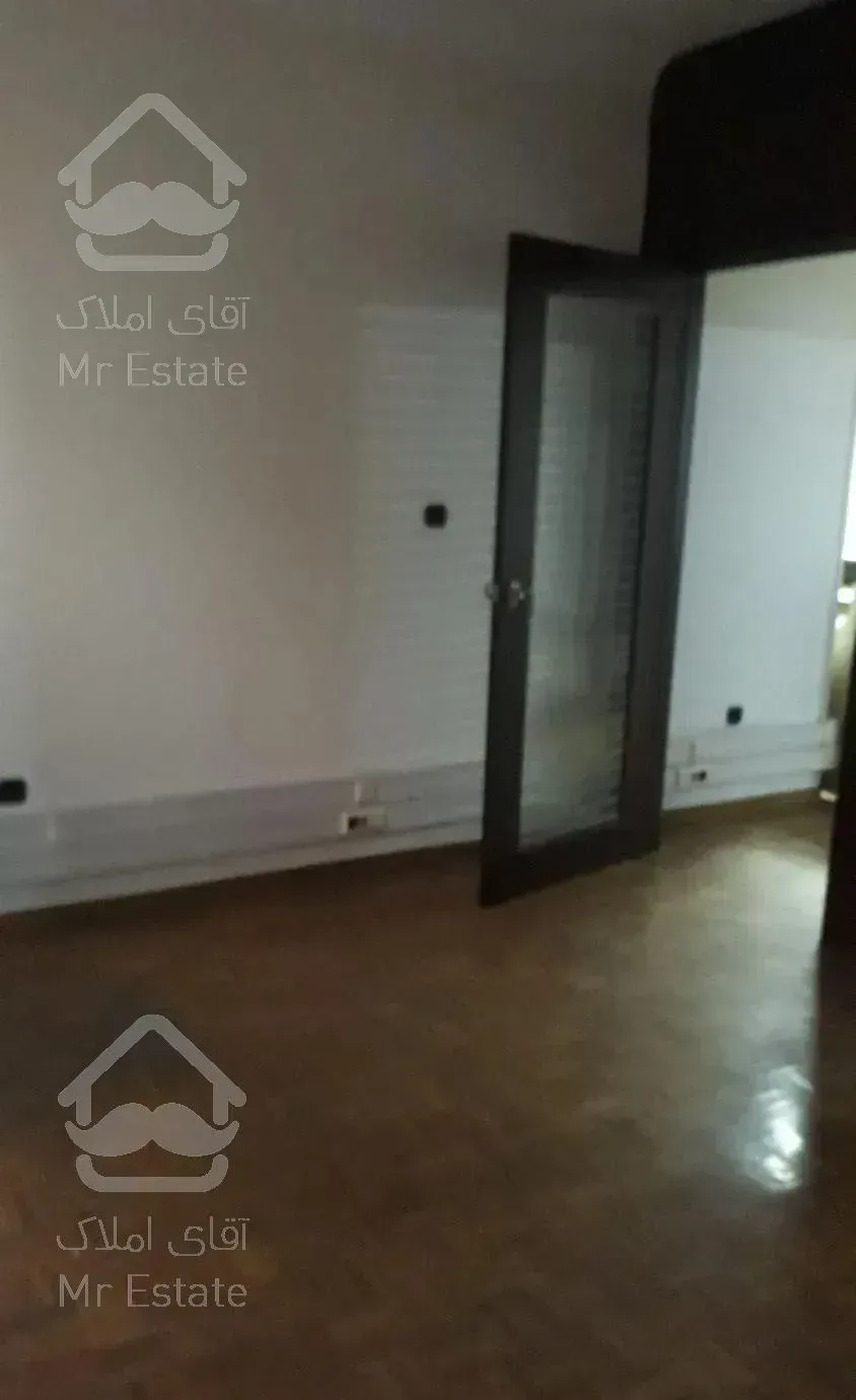 اپارتمان ۱۲۵ متر مربع