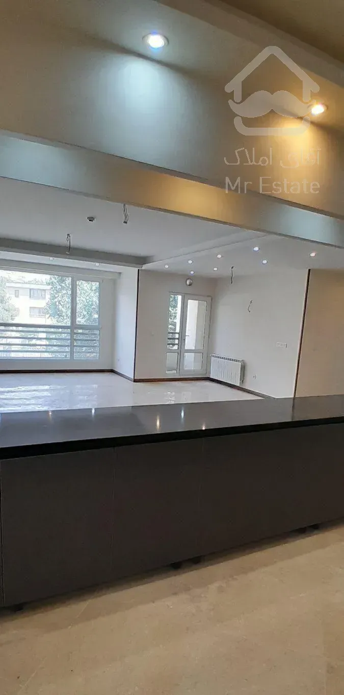 ۱۵۰ متر ۳خواب/کلید نخورده/تاپ لوکیشن هشترودی