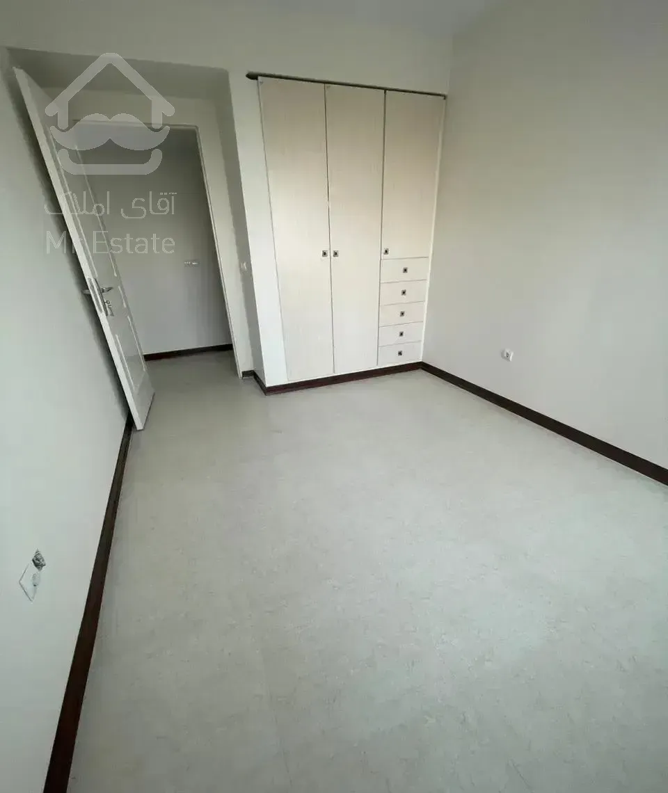 شهرک چشمه ۱۲۰متر ۲خواب طبقات بالای برج ویودار