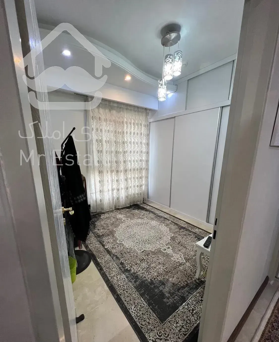 آپارتمان ۹۰ متری فول نوساز رهن کامل