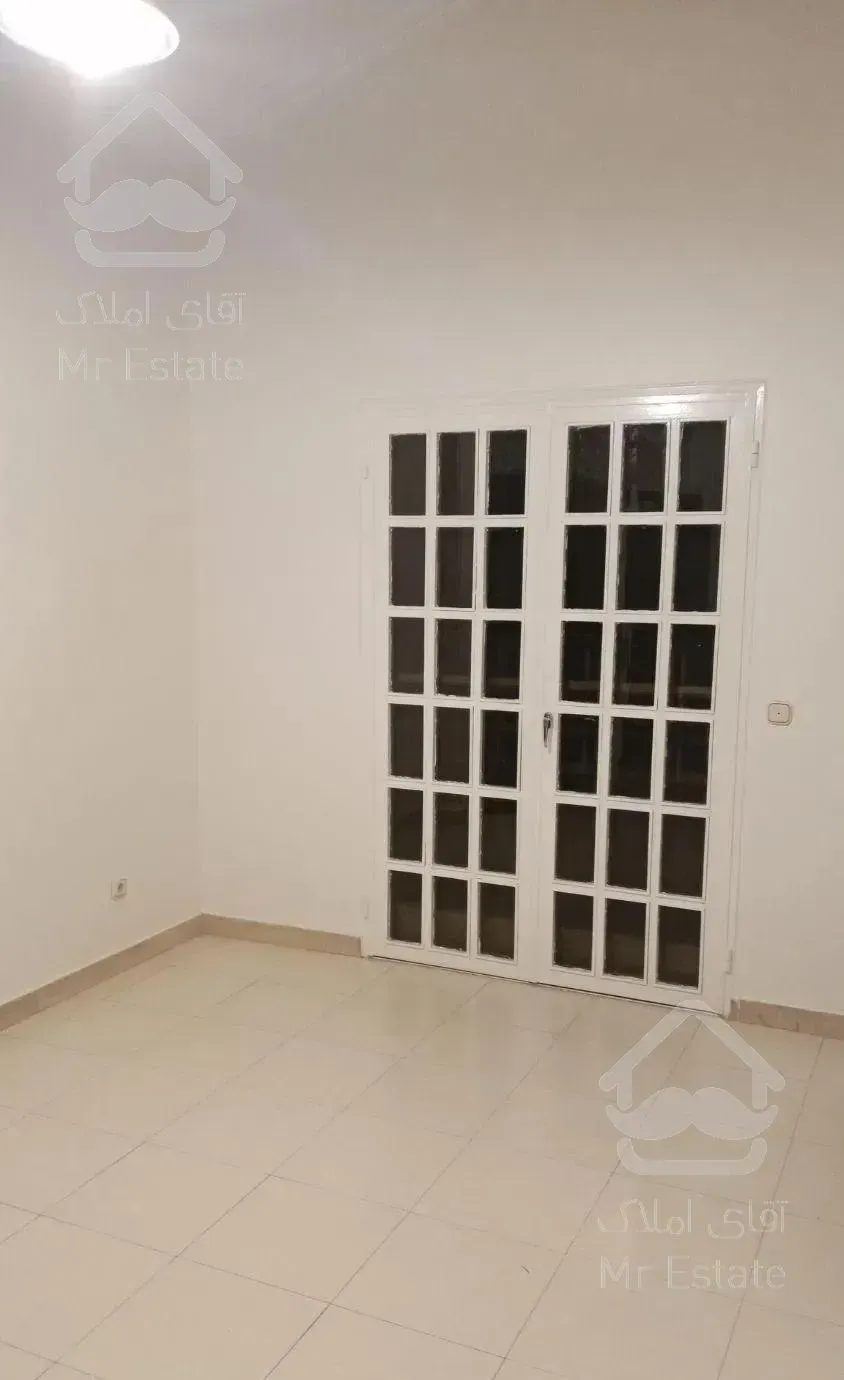 وزرا خیابان ۱۴  واحد ۱۱۳ متری ۲ خواب