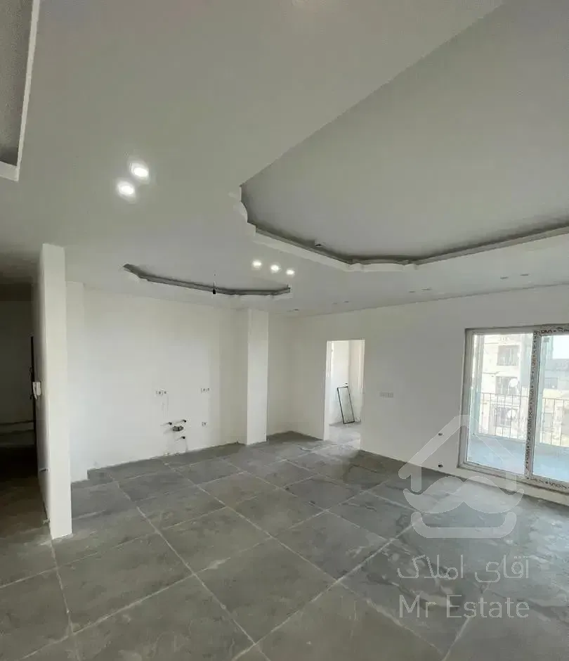 ۲۰۰مترآپارتمان ساحلی/پلاک۲دریا/۳خواب مستر/تراس دار