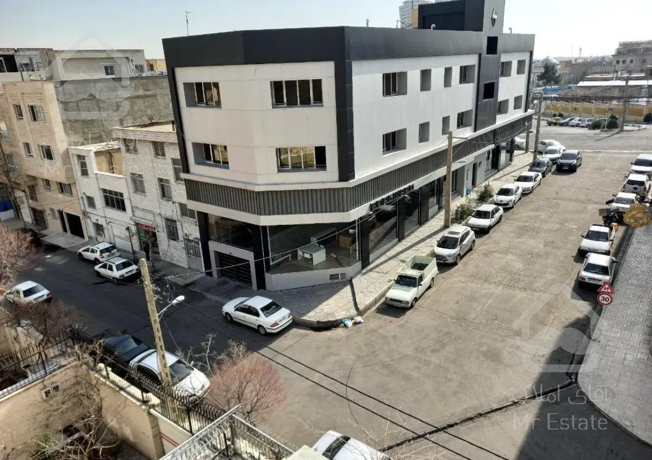 فروش۲۰۰مترملک‌تجاری/دهکده/زیبادشت/شهرک‌چشمه/دریاچه