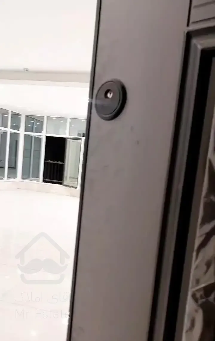 آپارتمان ۱۹۰ متری تک واحدی مدرن تاپ لوکیشن