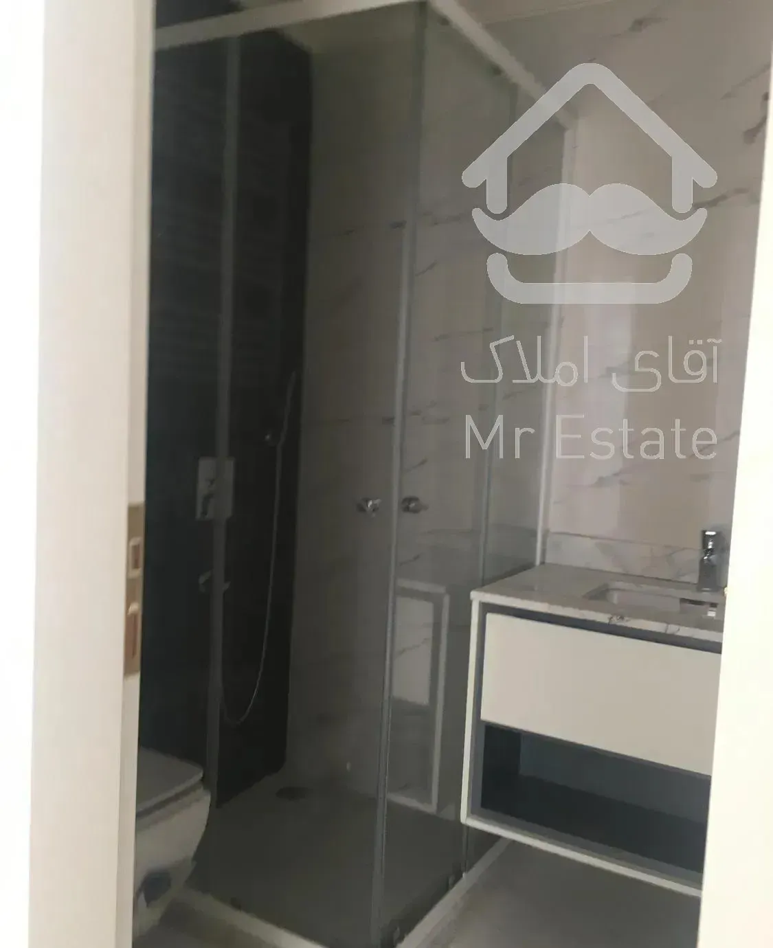 ٧٥ متر کلید نخورده قبا