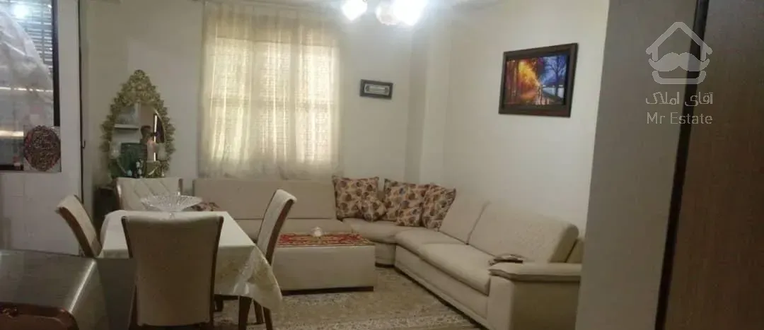 ۴۰ متر/۲۵ متر حیاط اختصاصی/همکف/بهاران