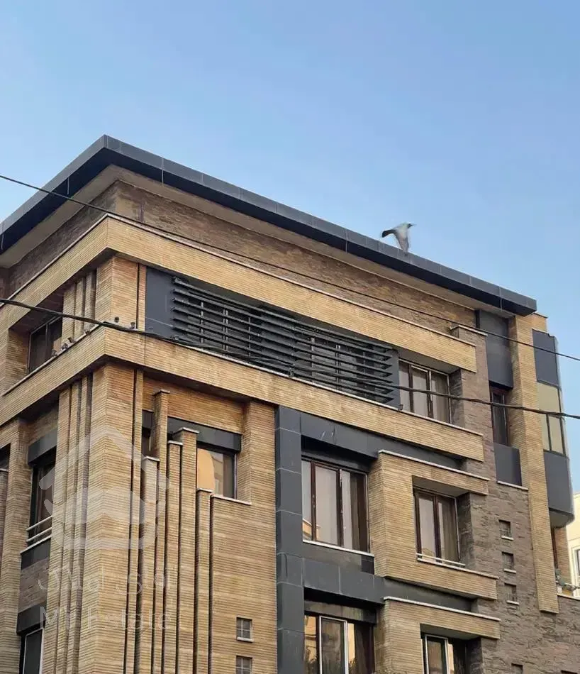 ۹۵ متر دو خواب فول خ ۱۸۰ غربی تهرانپارس