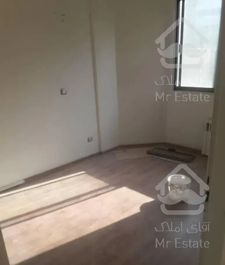 72متر.بالاترپل سیدخندان. طبقه اول