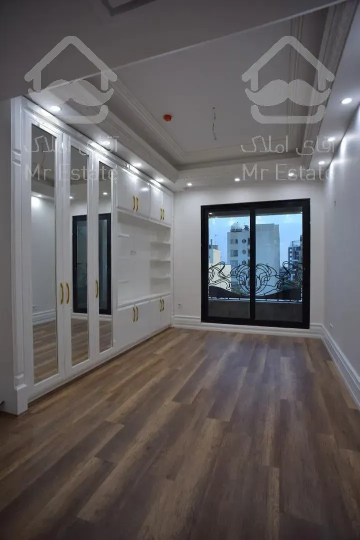 خرید فروش آپارتمان 230 متری نیاوران مرجان