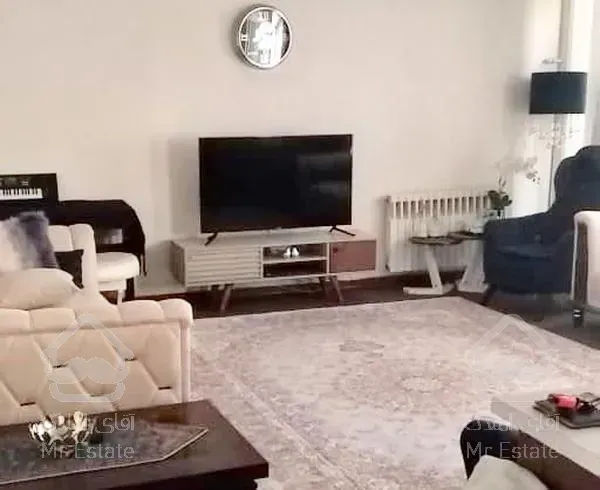 ۸۵ متر تک واحدی سالن پرده خور