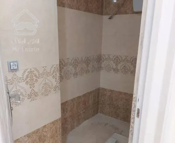 ۱۳۰ متر ۲ خواب صفر  لوکیشن