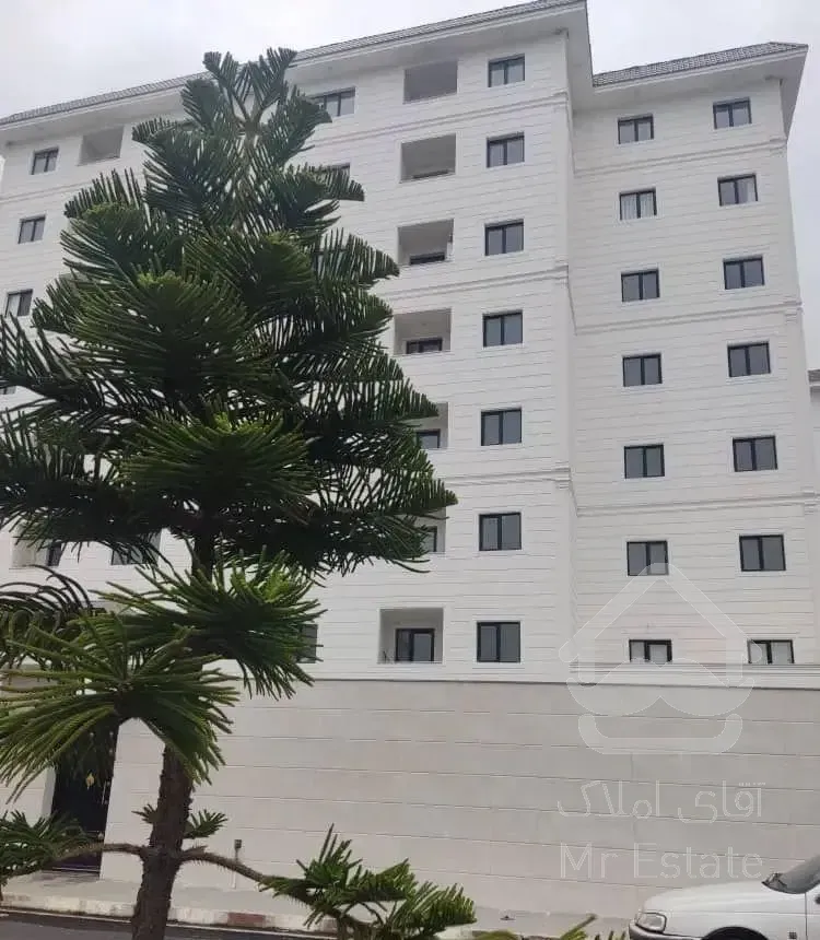 فروش ۱۰۶ متری ویو دریا طبقه ششم / شرایط عا‌لی