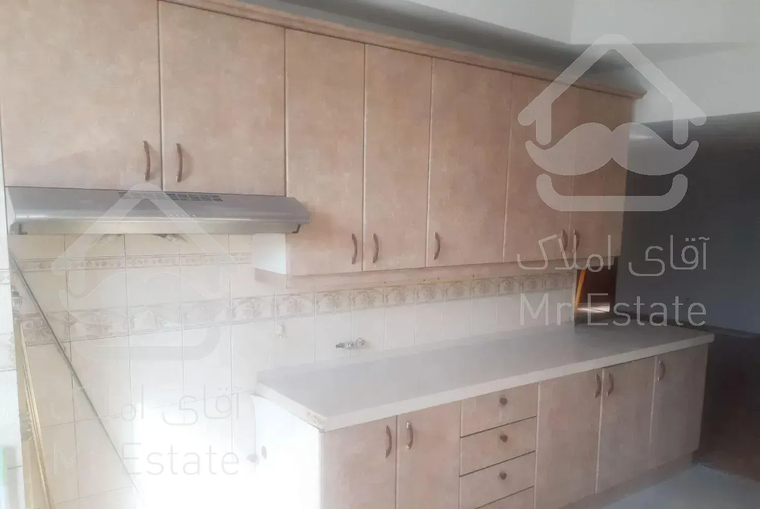 اختیاریه ۲۱۵ متر ۴خواب