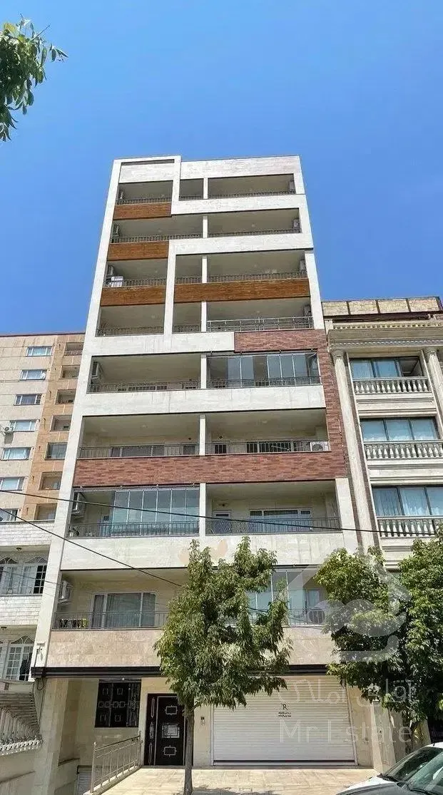 فروش واحد ۱۷۵ متر/ بر اباصلت/ پارکینگ همکف