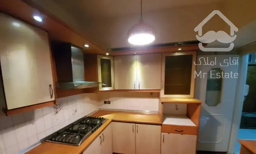 آپارتمان ۱۰۰ متر دو خواب (قلهک)