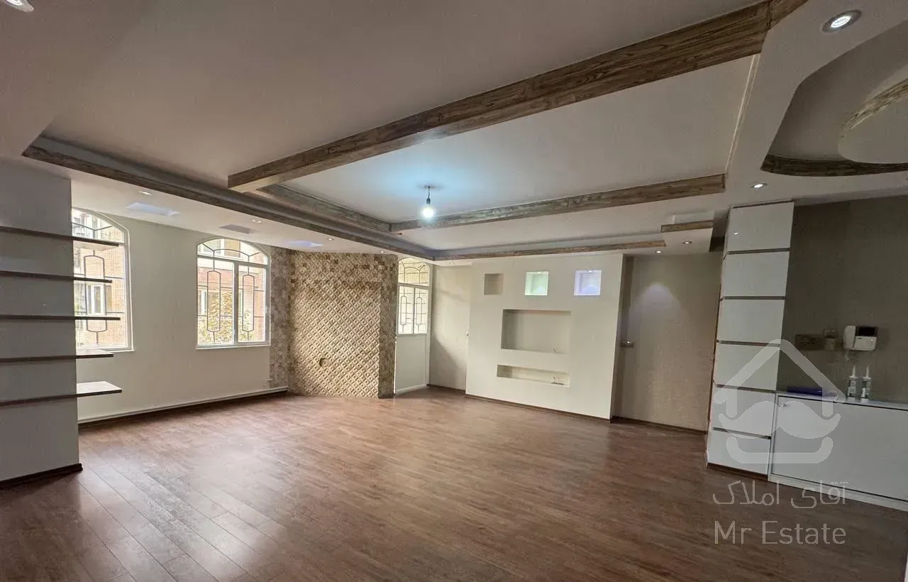 ۱۰۷متری شهریار کیومرثیه