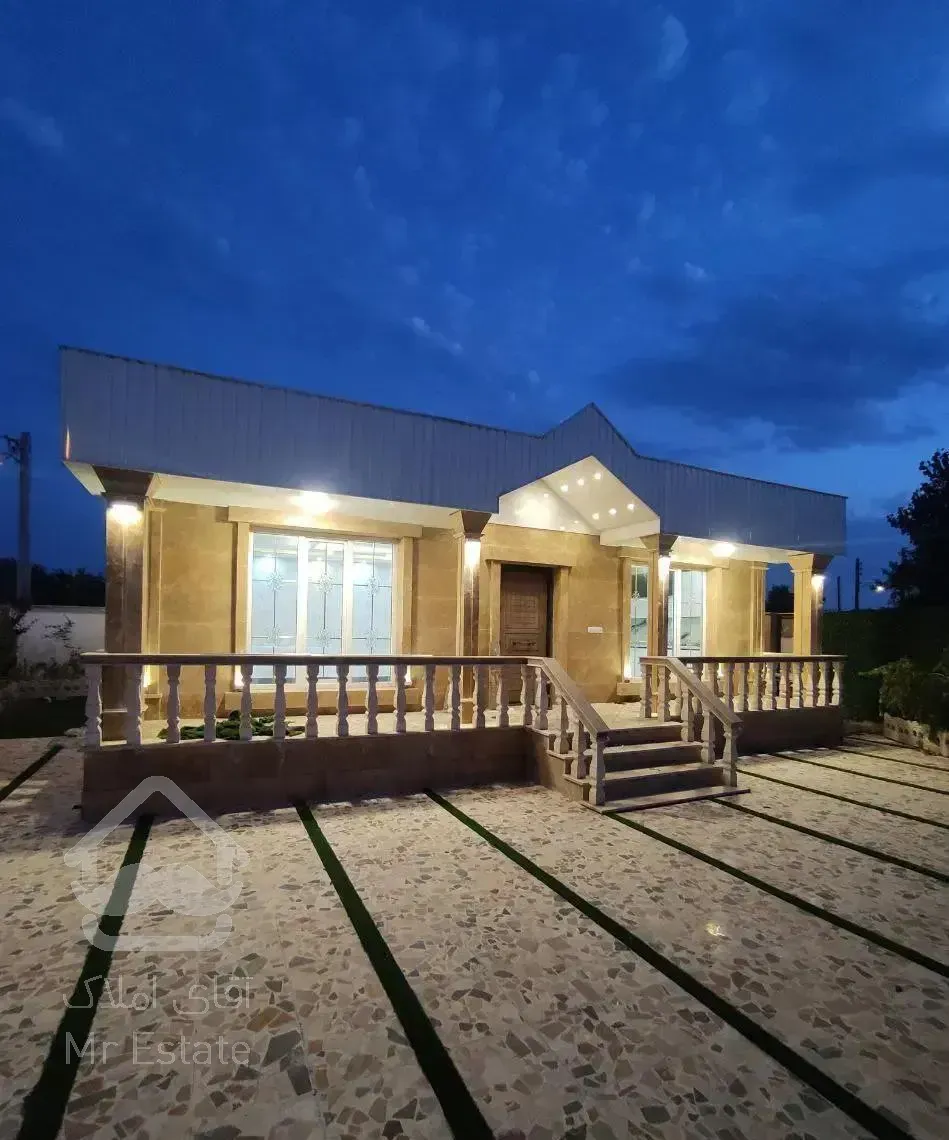 ویلا حیاطدار نزدیک ساحل