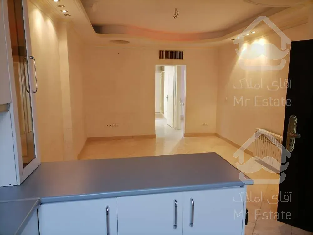 آپارتمان ۶۰ متری ۲ خواب،سال۹۴، لوکیشن شادمان،امکانات عالی، خوش نقش