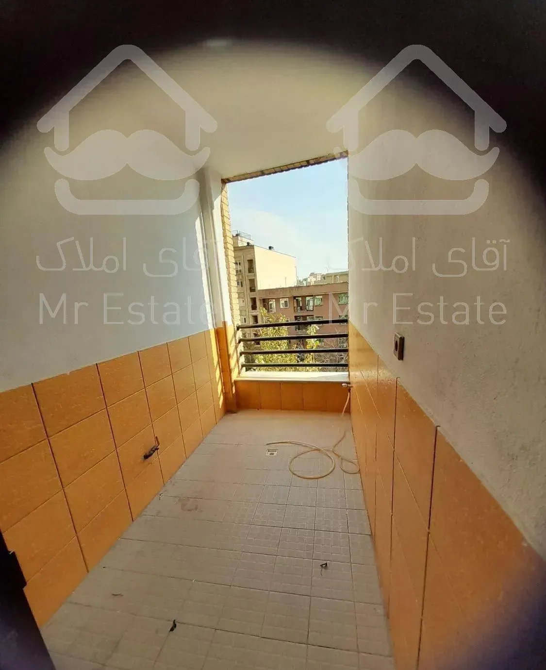 حکمت - سلیمانی غربی ۱۲۰ متر دو خوابه خوش نقشه