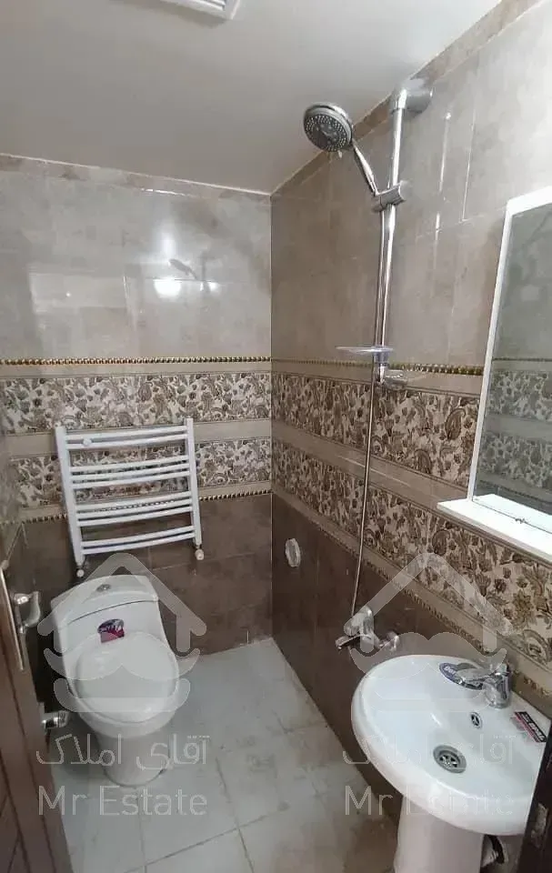 آپارتمان89متری طبقه سوم((فول امکانات)) شهرک سیمرغ