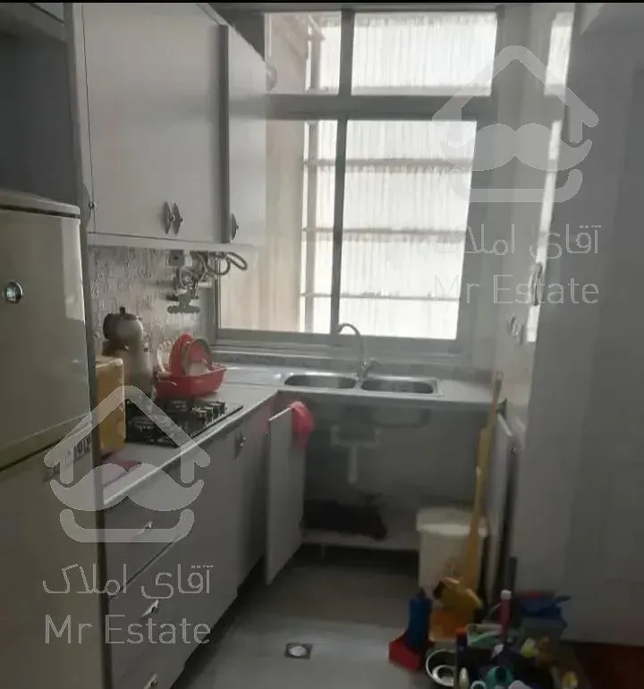 50متر حکمت دنج