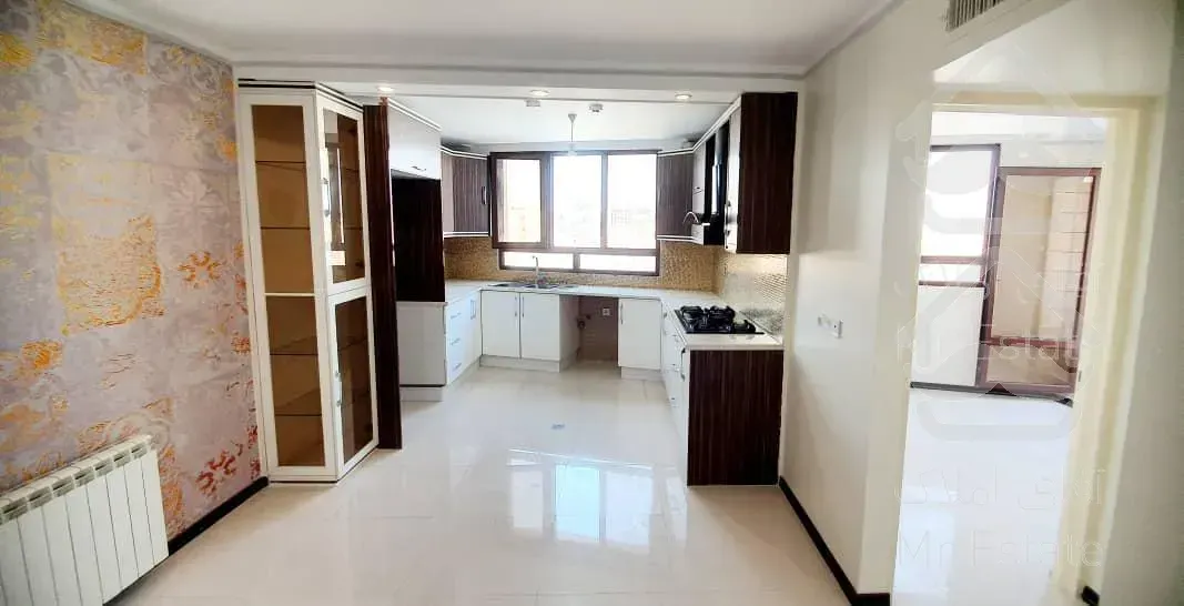 ۶۰ متر بهترین طبقه و ویو