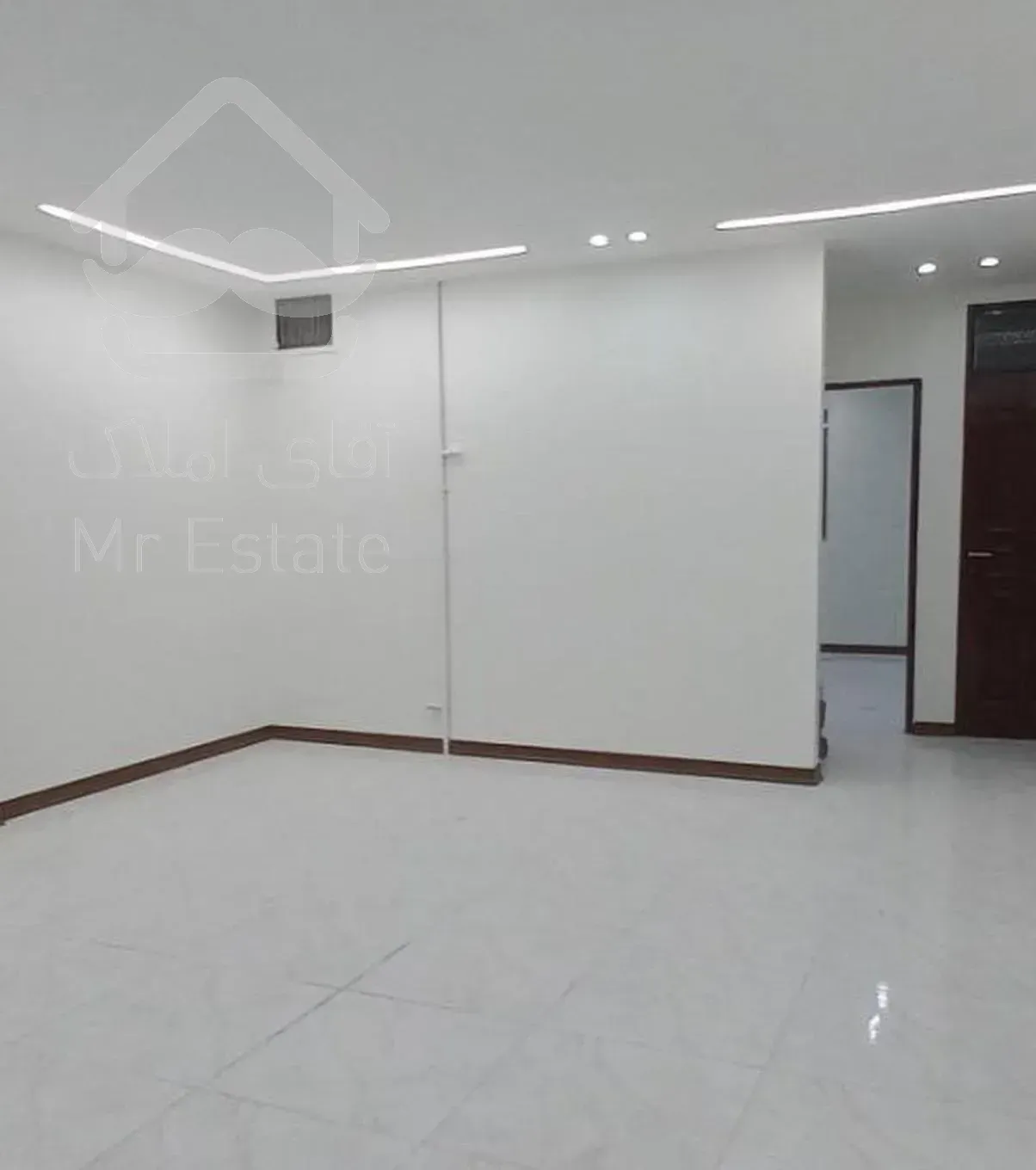 ۶۱ متر فروش