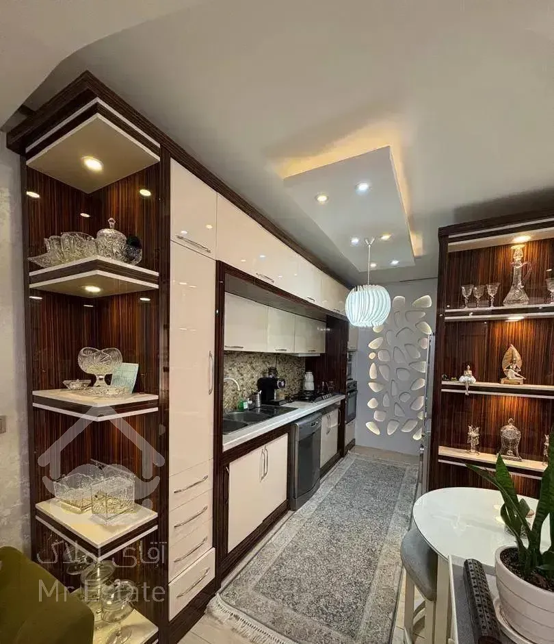 فروش واحد ۹۰ متری بدون هزینه مرکز شهر