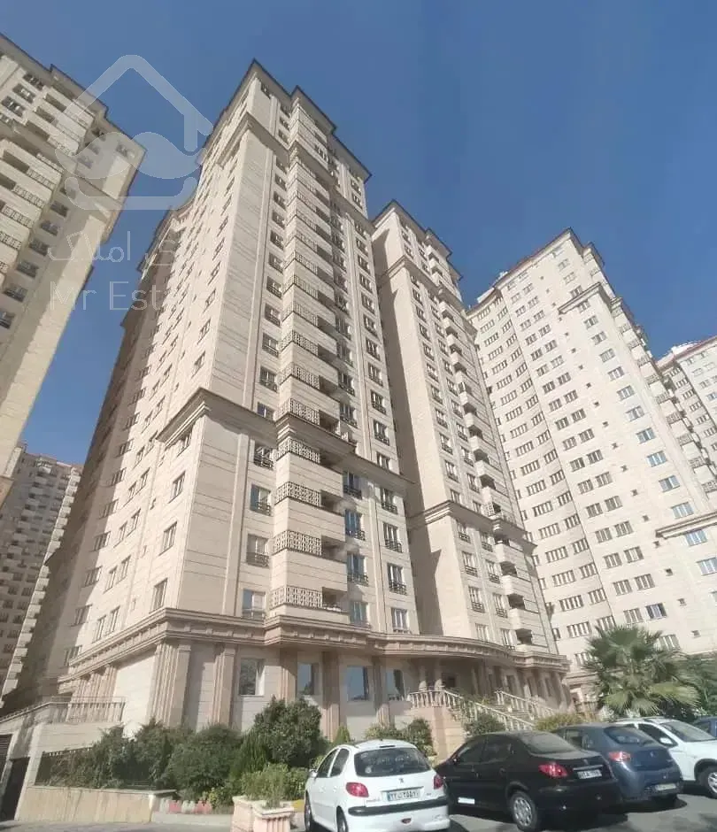 برج صیاد/آپارتمان 157متری/3 خواب/دریاچه چیتگر