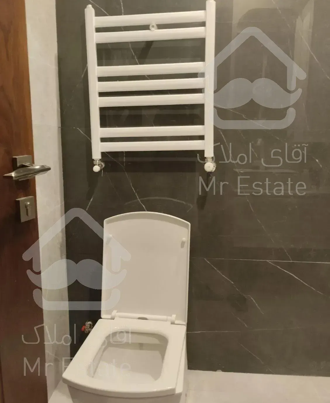 یک طلای 24 عیار سعادت آباد ( 123 متری ) فول نوسازی