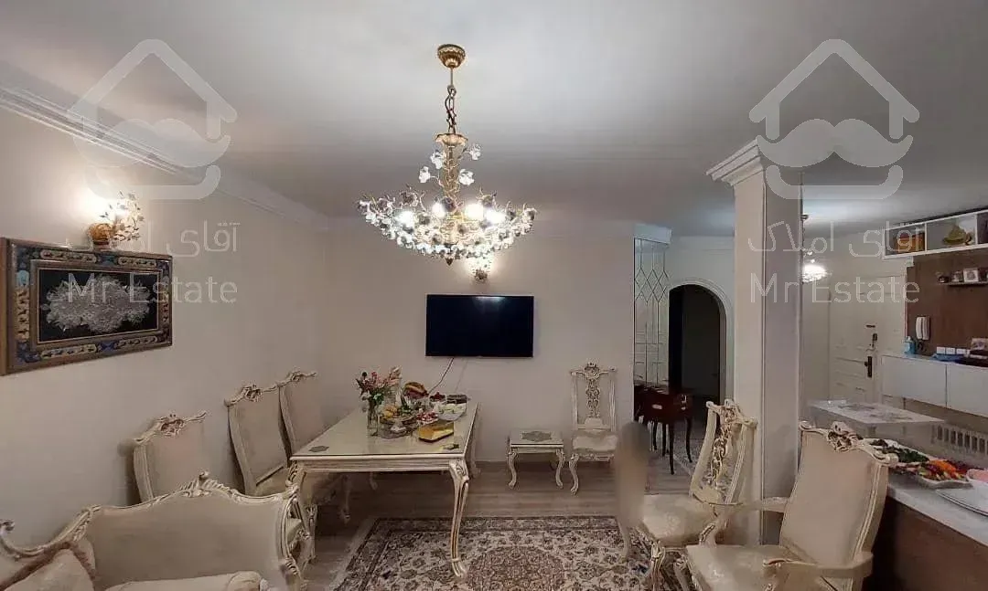 ٨٢ متر در  جاى نیاوران